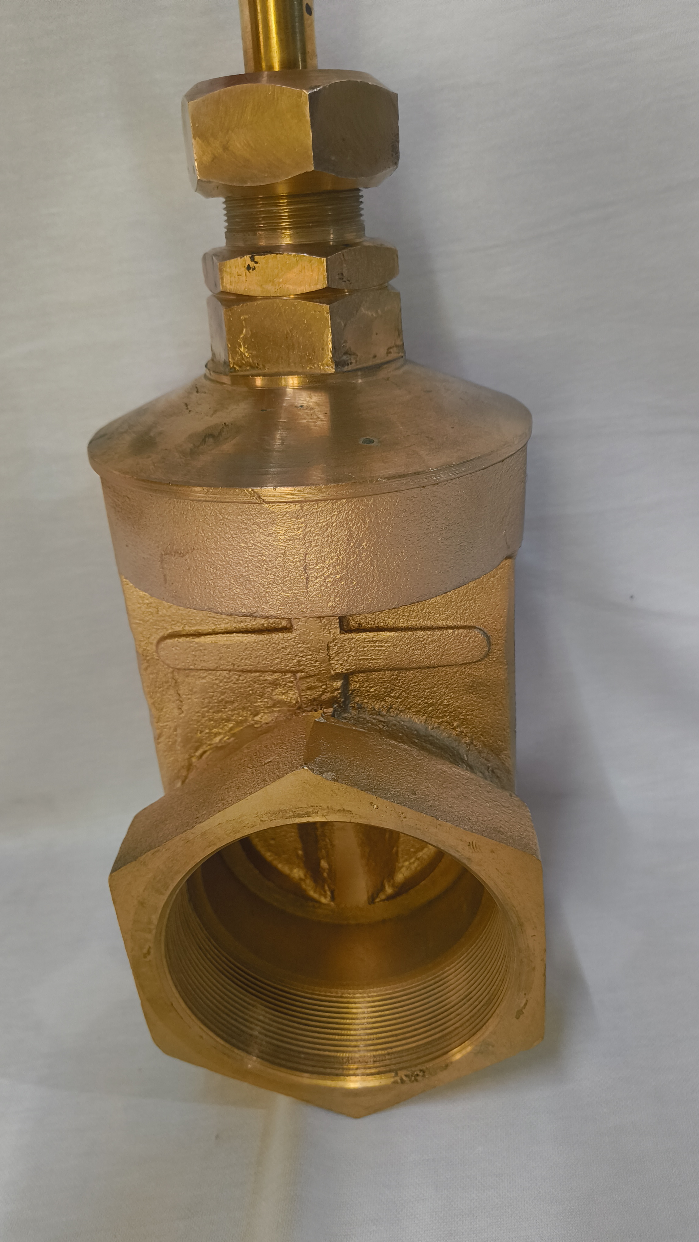 ISI marked gunmetal gate valve — Supreme Valves India