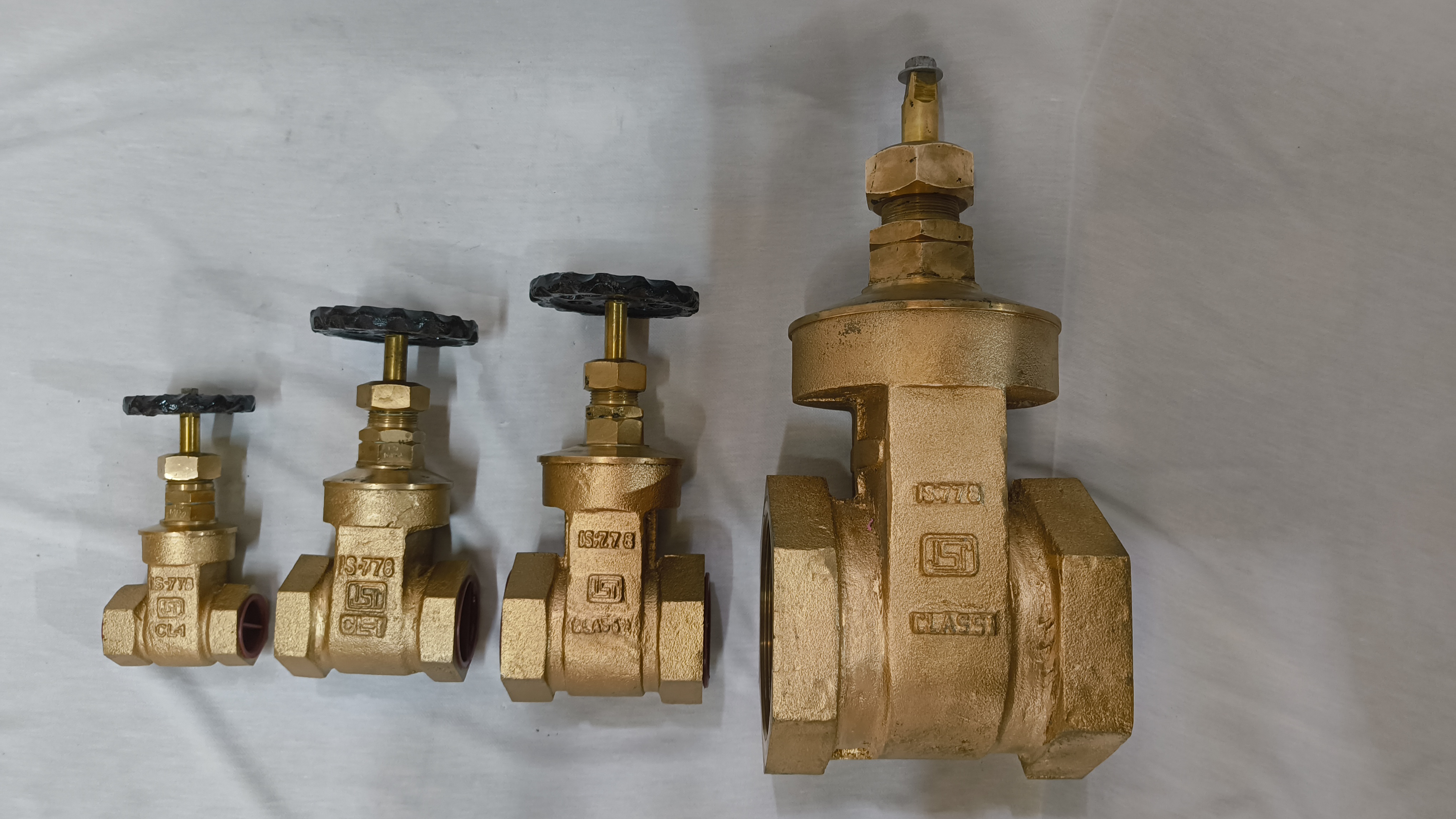 ISI marked gunmetal gate valve — Supreme Valves India