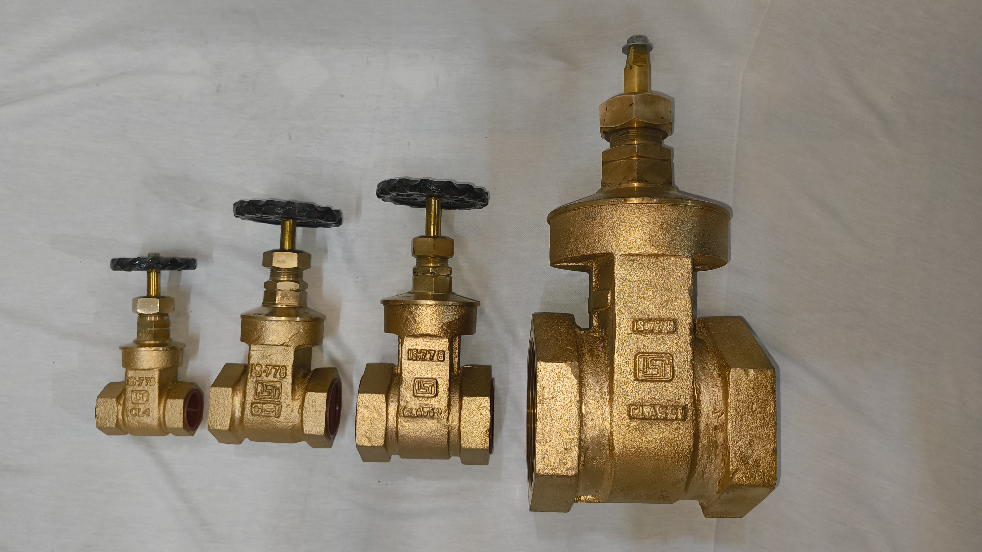 ISI marked gunmetal gate valve — Supreme Valves India