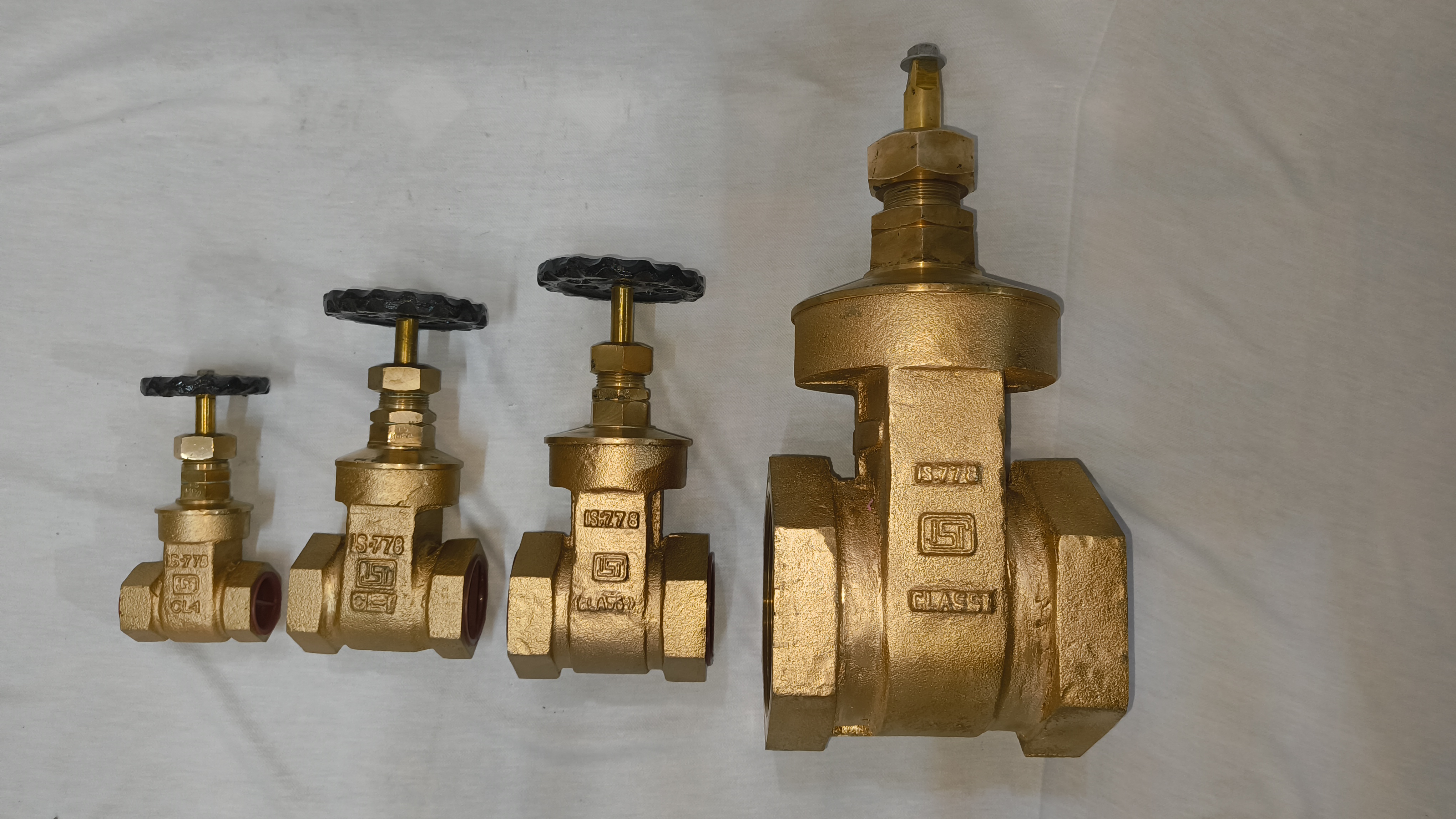 ISI marked gunmetal gate valve — Supreme Valves India