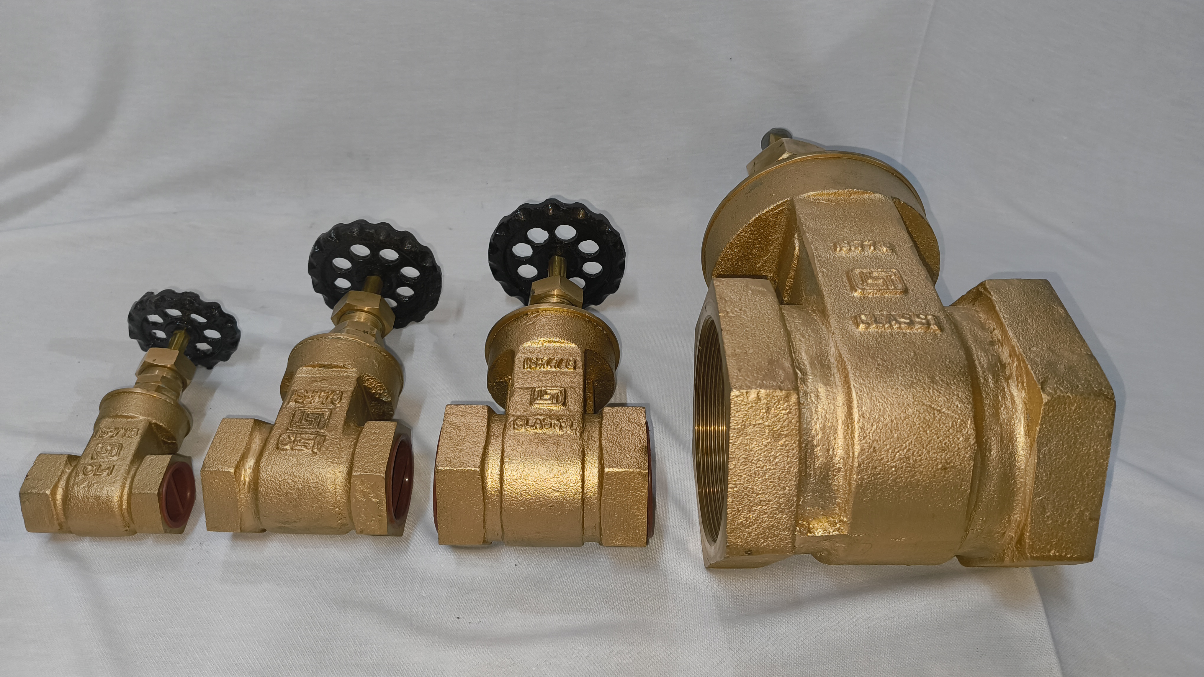 ISI marked gunmetal gate valve — Supreme Valves India
